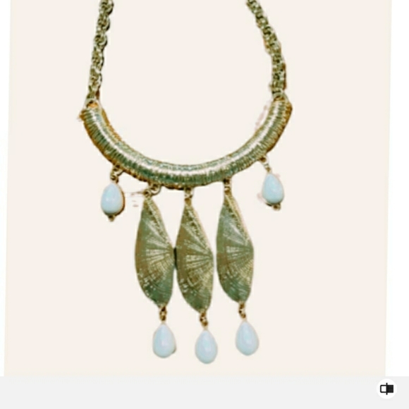 Lilly Pulitzer Jewelry - Lilly Pulitzer necklace